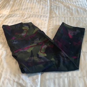 Lululemon crop pants